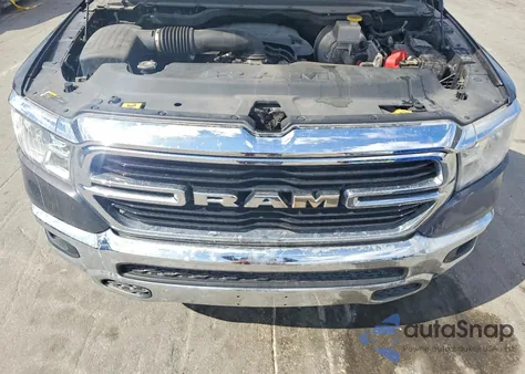 2019 Ram 1500 Big Horn/Lone Star z USA, uszkodzony, nr VIN 1C6SRFBT0KN915887